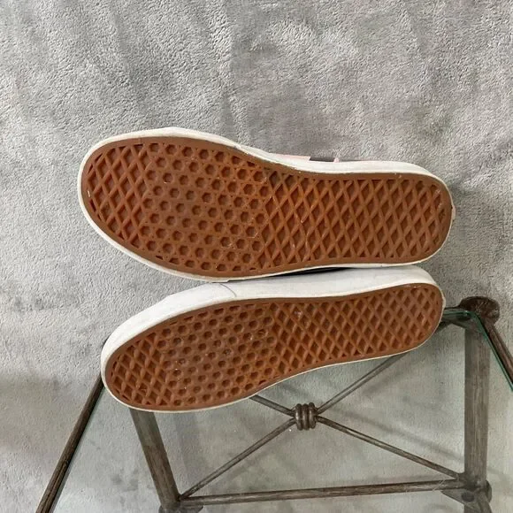 Vans MoMA Shoes Sk8-Hi Museum of Modern Art Skate Sneaker 2020 Women 8 Rainbow - Picture 9 of 12